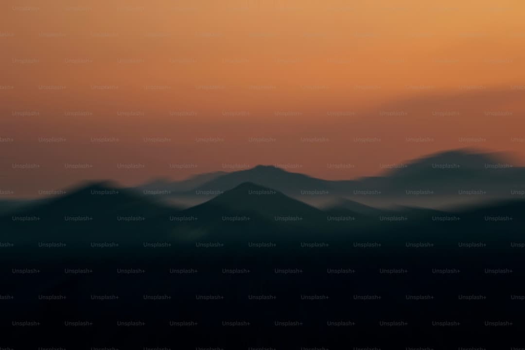 《子夜归》徐凯是干什么的?